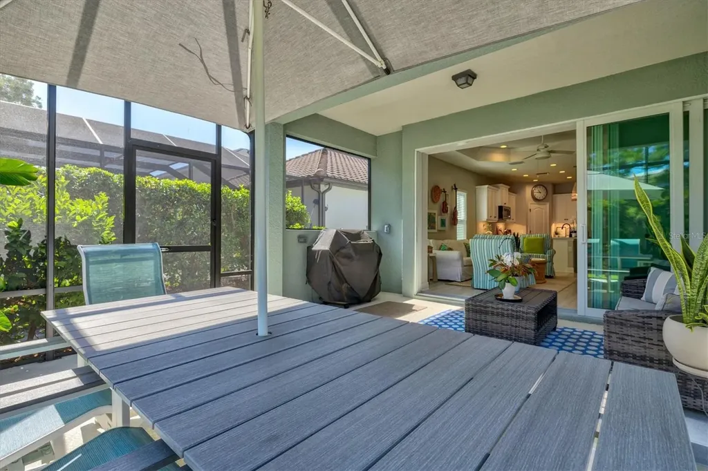 12931 Seasong Terrace Bradenton FL 34211