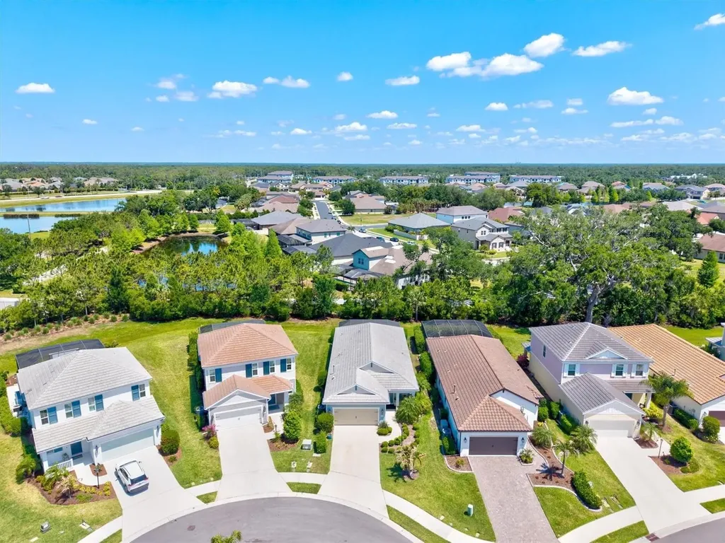 12931 Seasong Terrace Bradenton FL 34211
