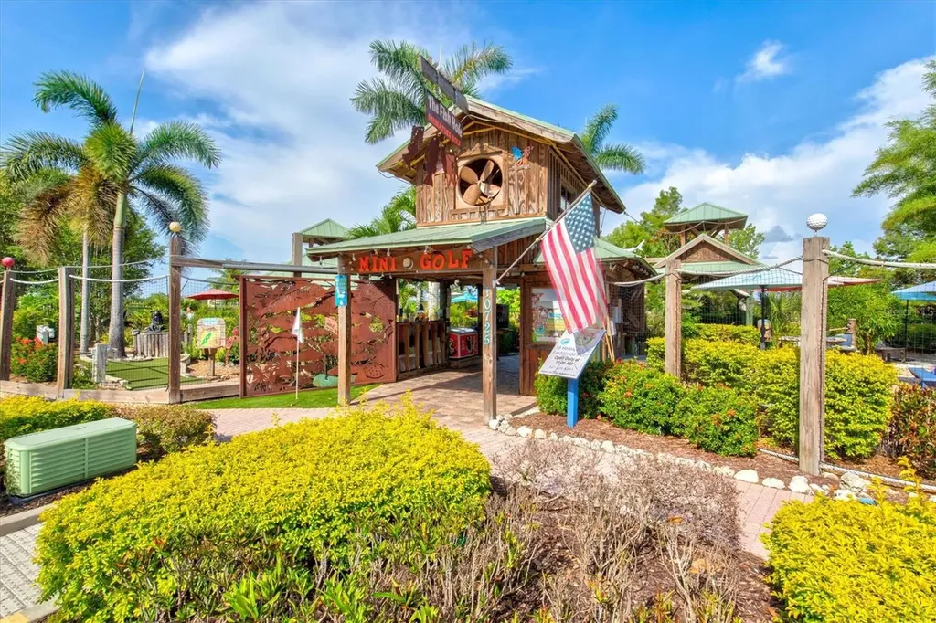 12931 Seasong Terrace Bradenton FL 34211