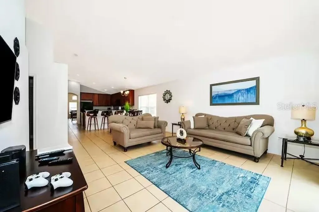 420 Viola Drive Davenport FL 33837