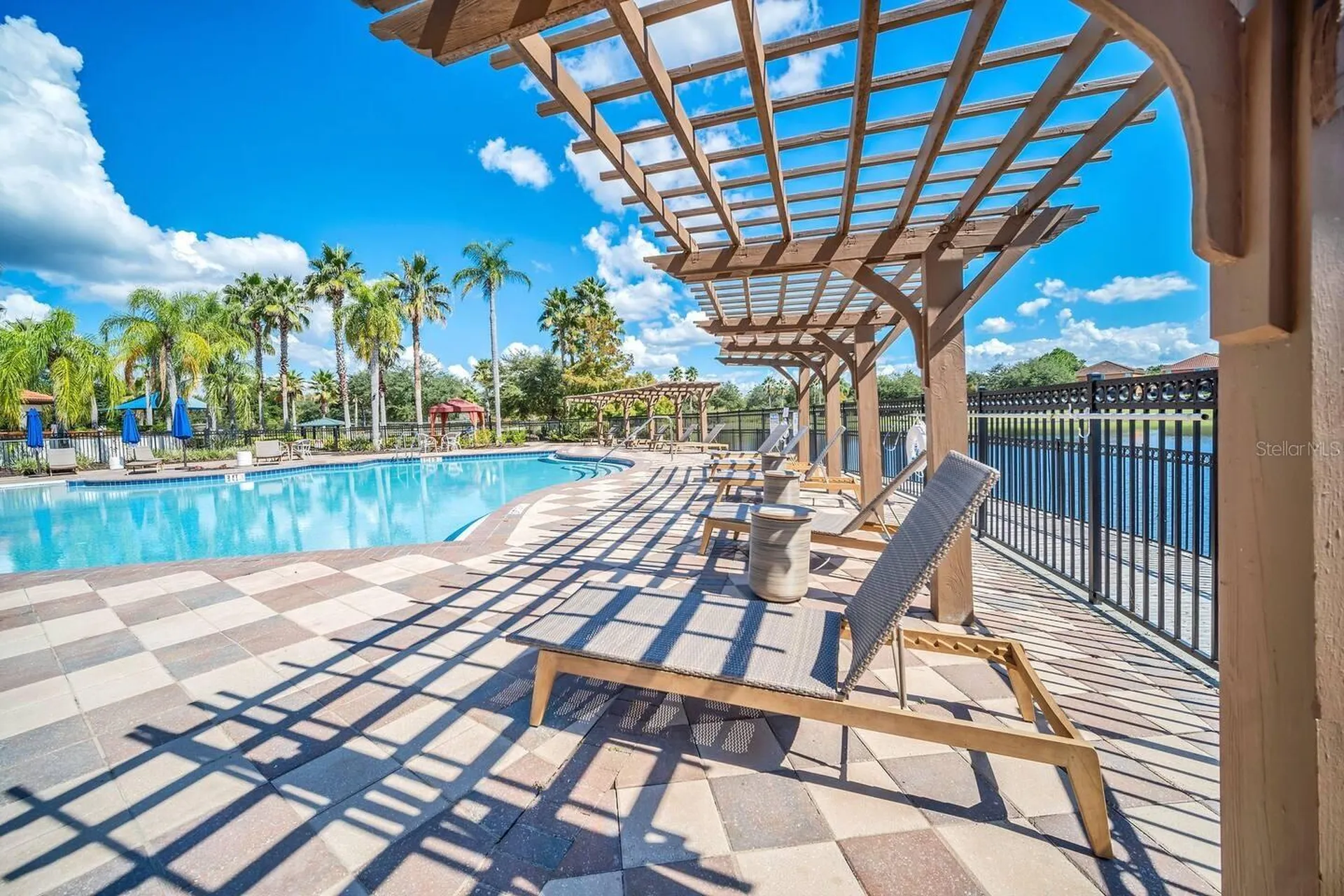 420 Viola Drive Davenport FL 33837