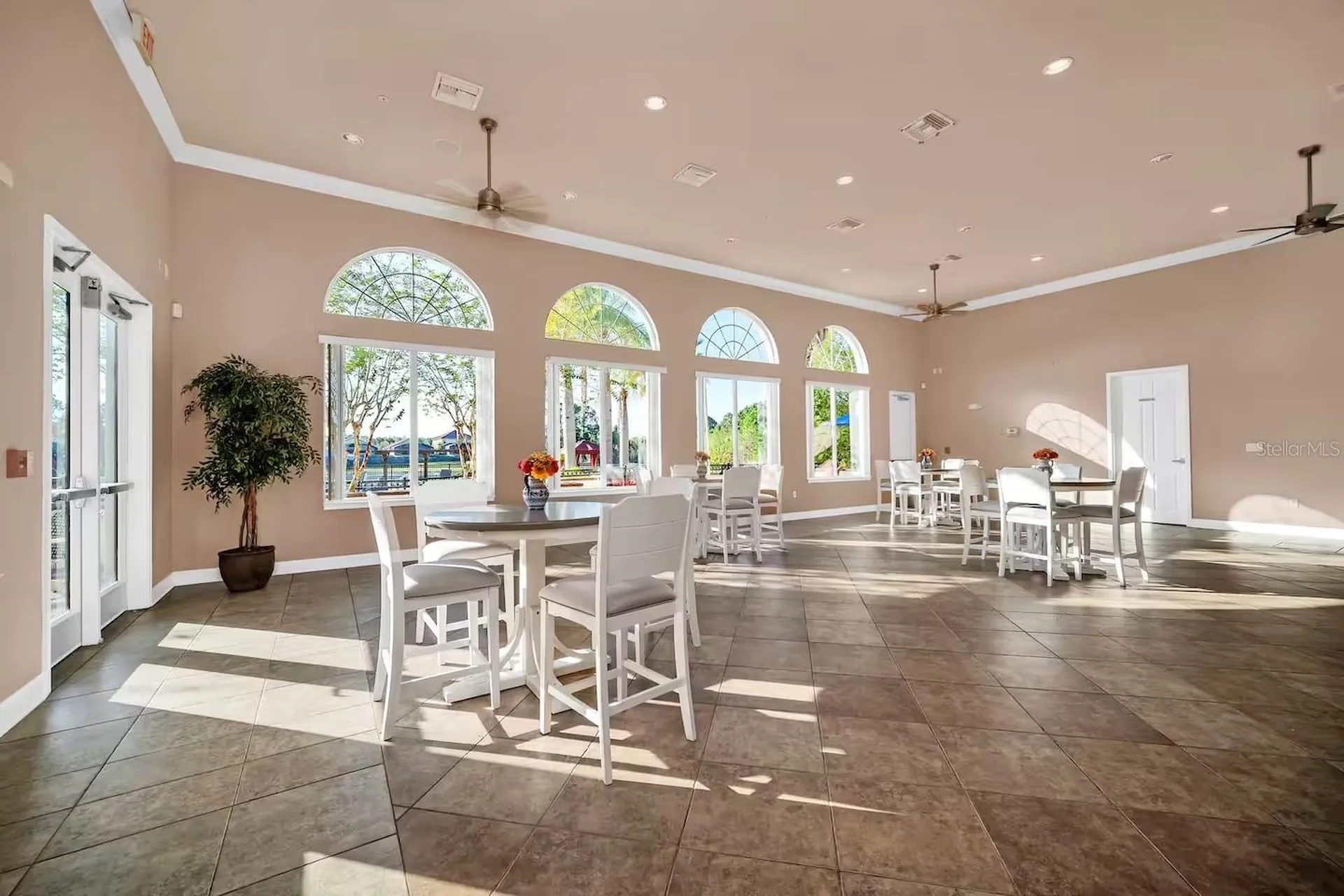 420 Viola Drive Davenport FL 33837