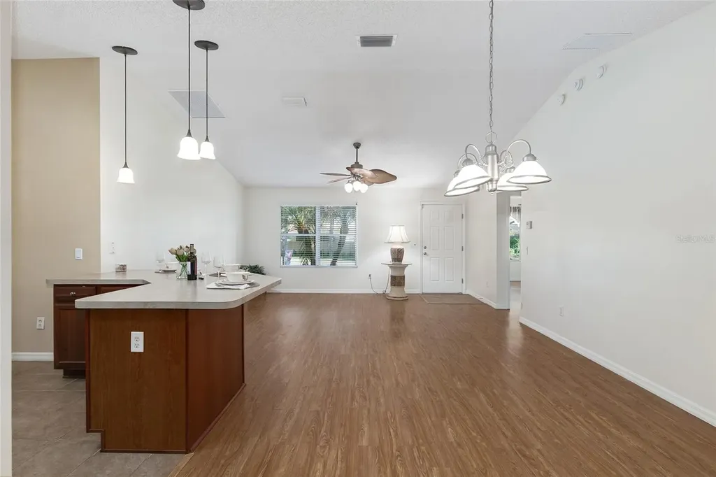 2588 English Ivy Circle The Villages FL 32162