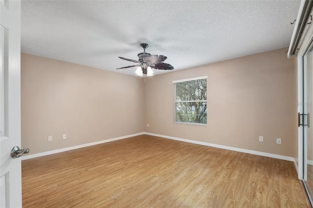 2588 English Ivy Circle The Villages FL 32162