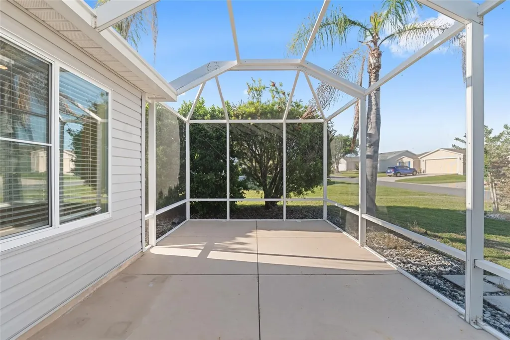 2588 English Ivy Circle The Villages FL 32162
