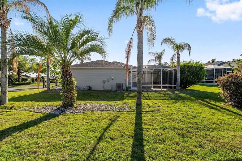 2588 English Ivy Circle The Villages FL 32162