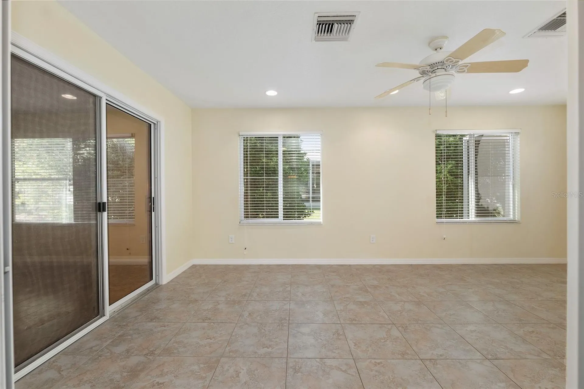 2588 English Ivy Circle The Villages FL 32162