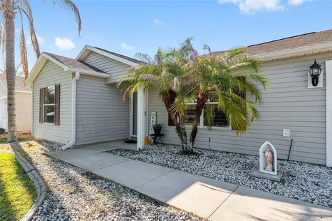 2588 English Ivy Circle The Villages FL 32162