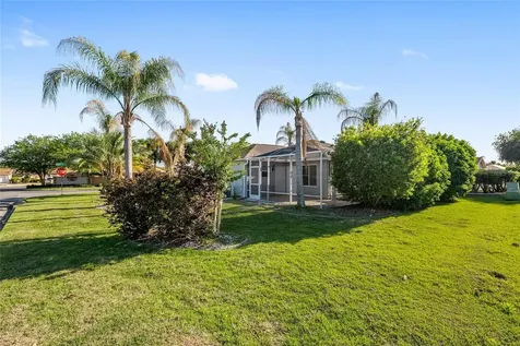 2588 English Ivy Circle The Villages FL 32162