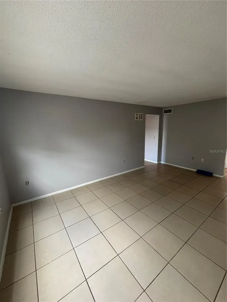 5325 Curry Ford Road Orlando FL 32812