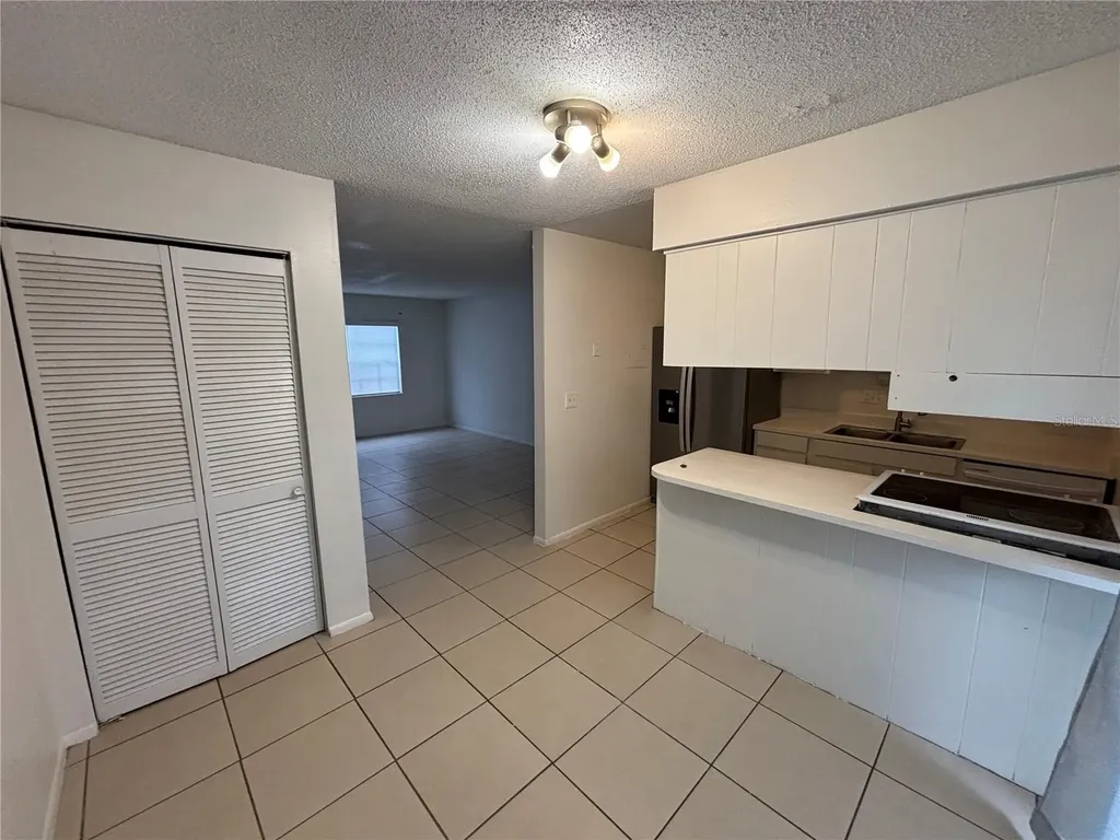 5325 Curry Ford Road Orlando FL 32812