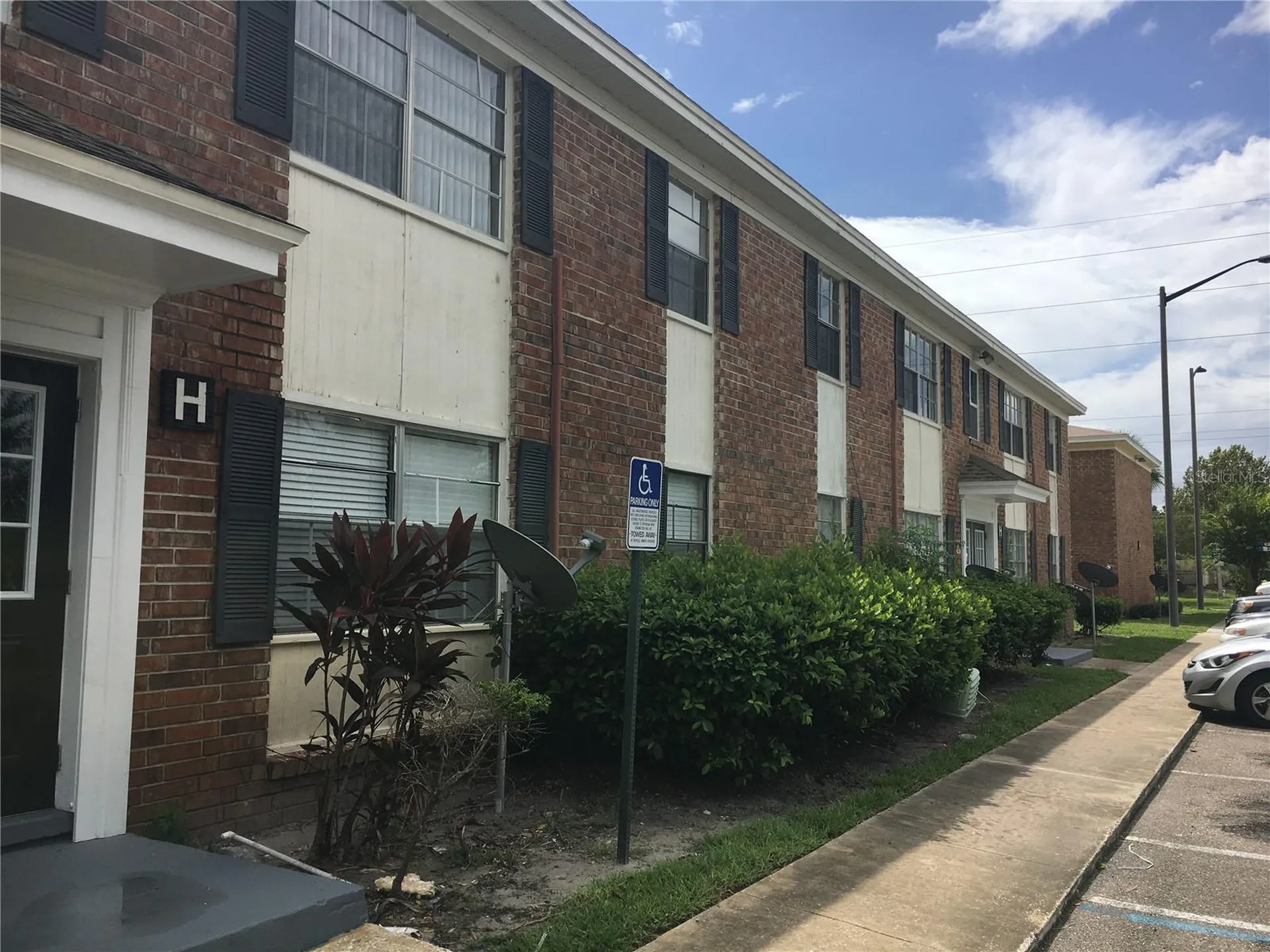 5325 Curry Ford Road Orlando FL 32812