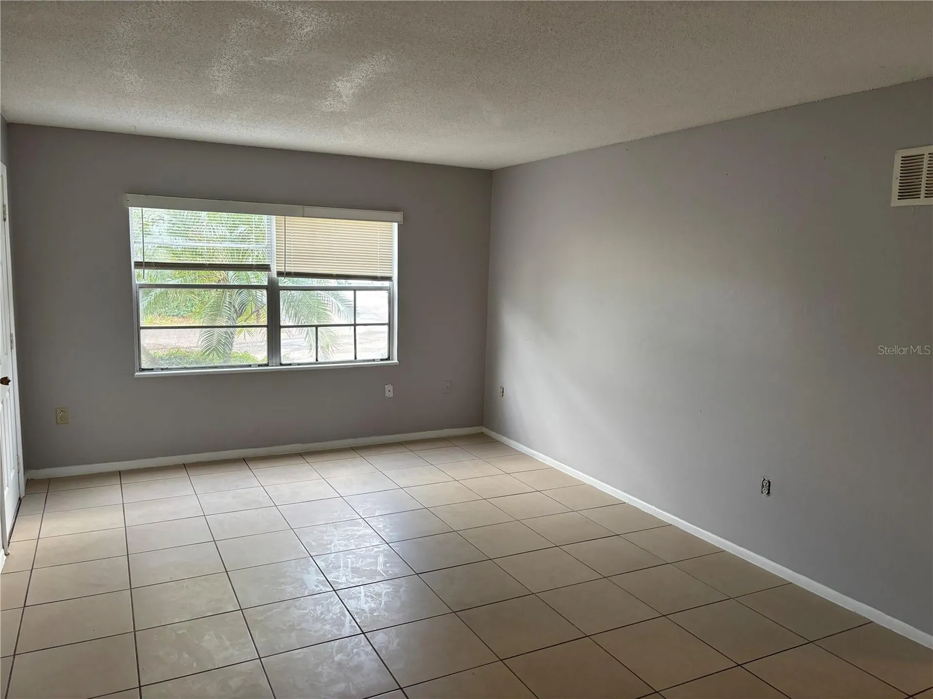 5325 Curry Ford Road Orlando FL 32812