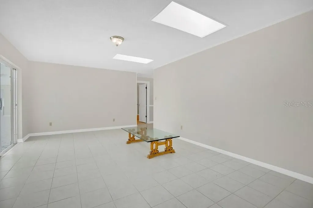 206 Cattail Court Orlando FL 32806
