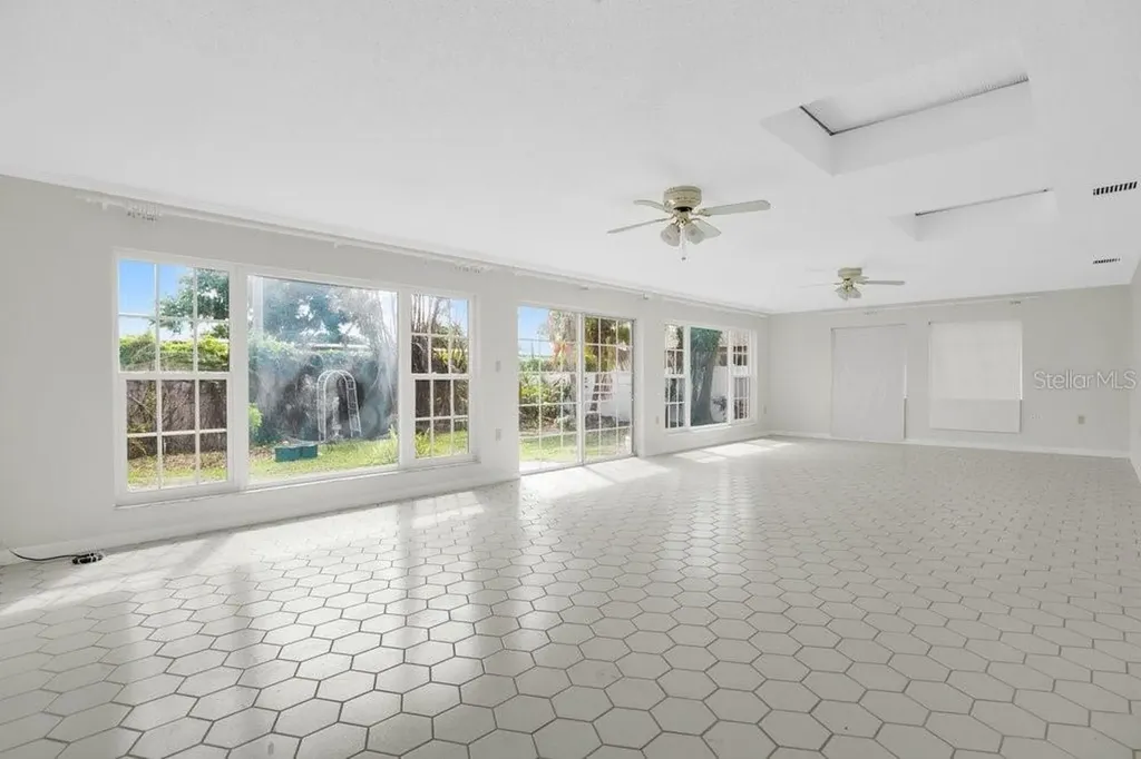 206 Cattail Court Orlando FL 32806