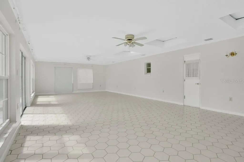 206 Cattail Court Orlando FL 32806