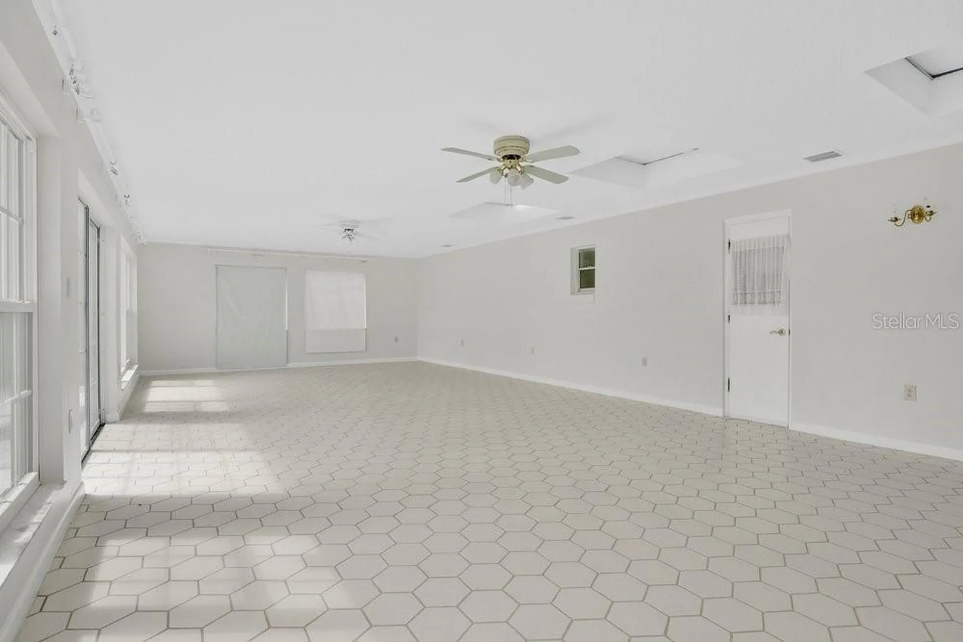 206 Cattail Court Orlando FL 32806