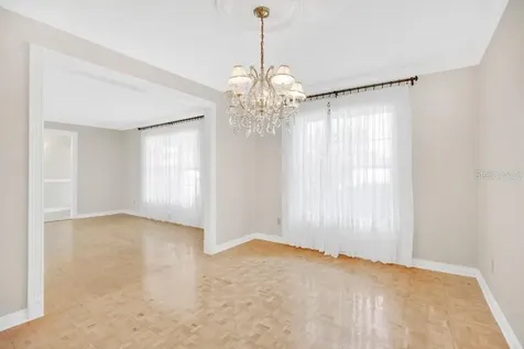206 Cattail Court Orlando FL 32806