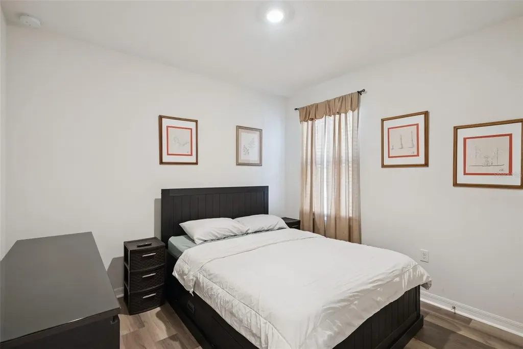 916 August Sky Drive Deltona FL 32738