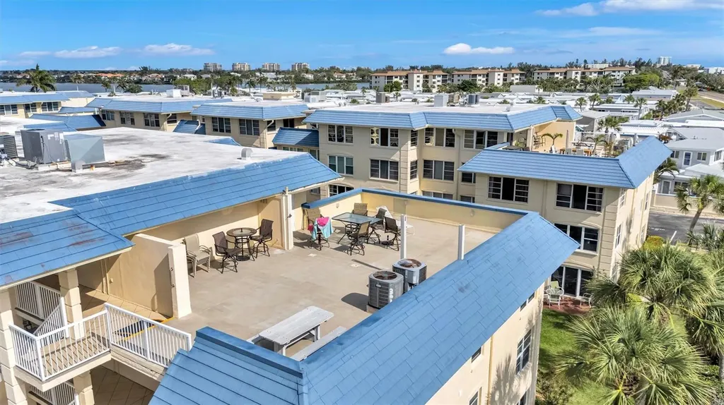 3806 Gulf Of Mexico Drive Longboat Key FL 34228