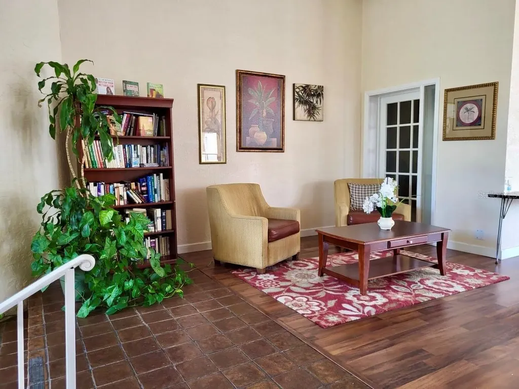 506 Orange Drive Altamonte Springs FL 32701
