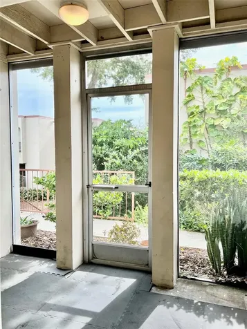 506 Orange Drive Altamonte Springs FL 32701