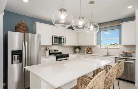 9147 Newmons Place Wildwood FL 34785