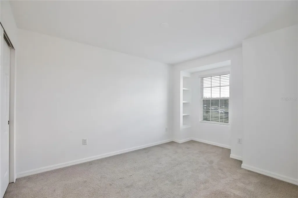 10025 Eagle Rock Alley Orlando FL 32832