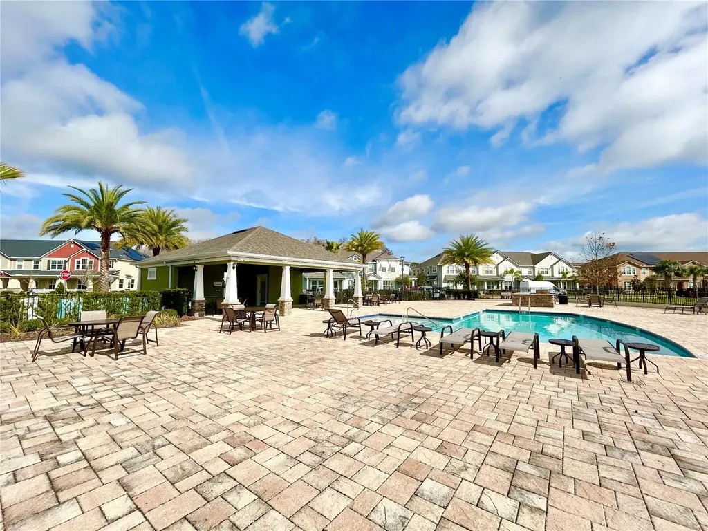 10025 Eagle Rock Alley Orlando FL 32832