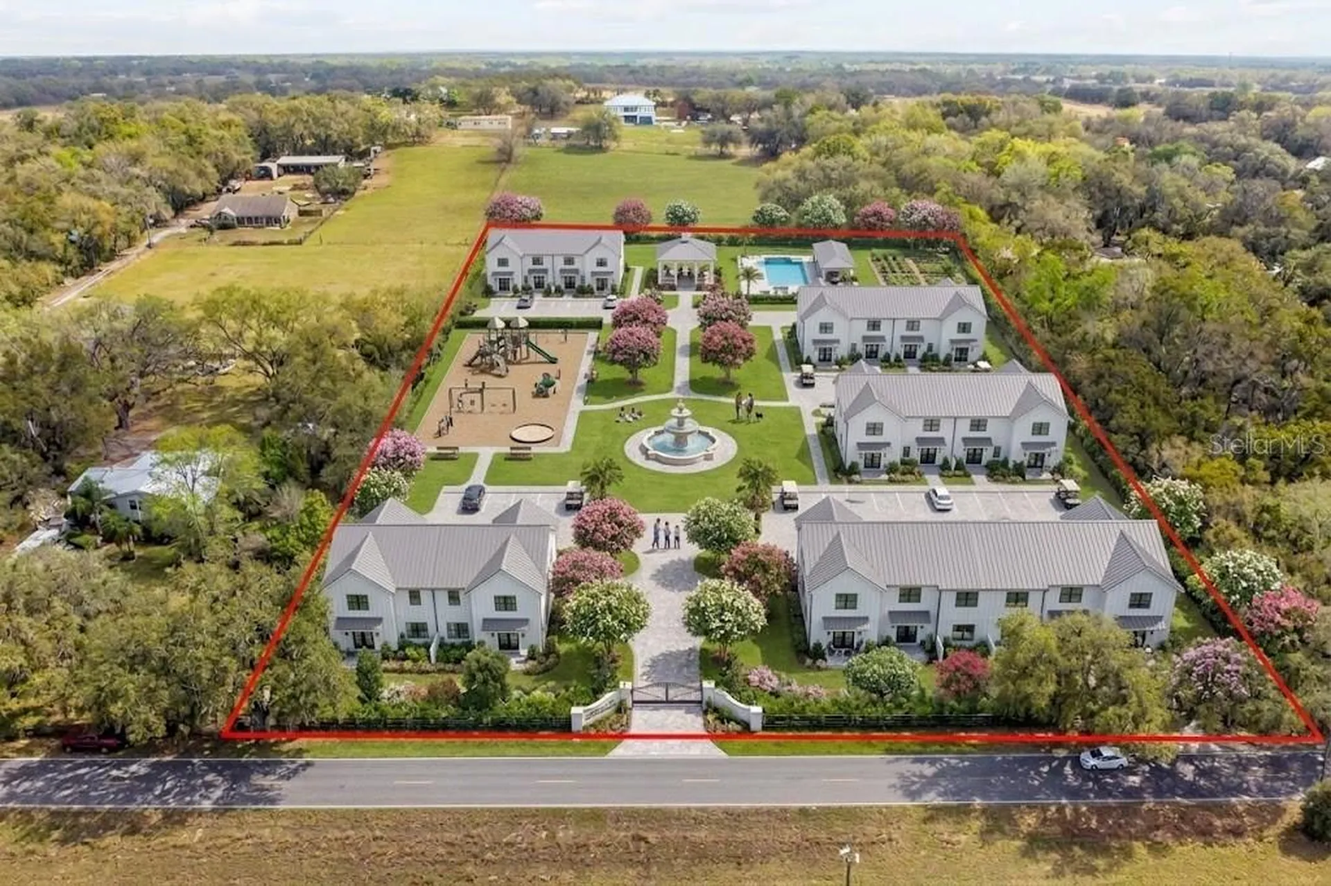 8302 Wire Road Zephyrhills FL 33540