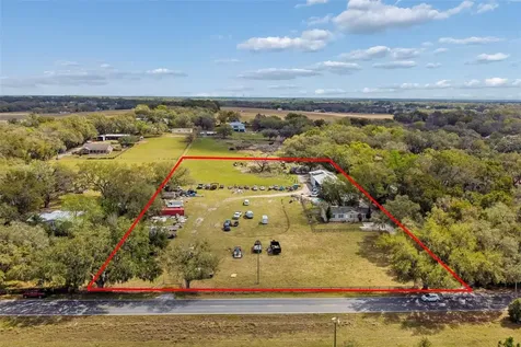 8302 Wire Road Zephyrhills FL 33540