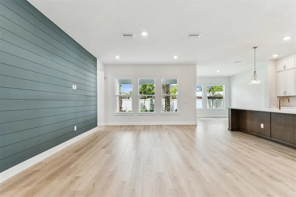 814 W Orient Street Tampa FL 33603