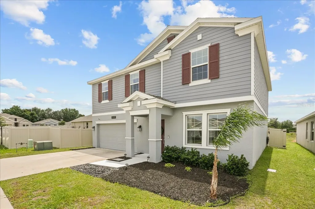 26100 Bristleleaf Court Leesburg FL 34748