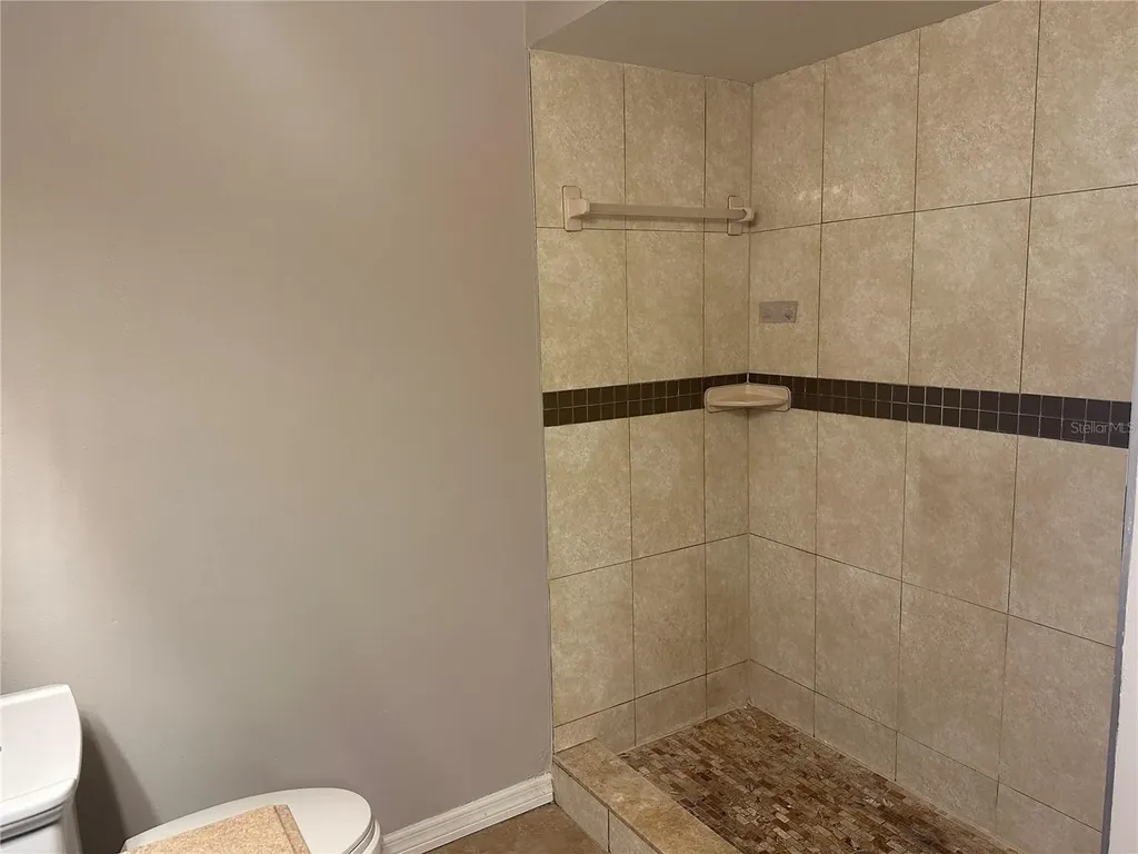 8425 Laurelon Place Temple Terrace FL 33637