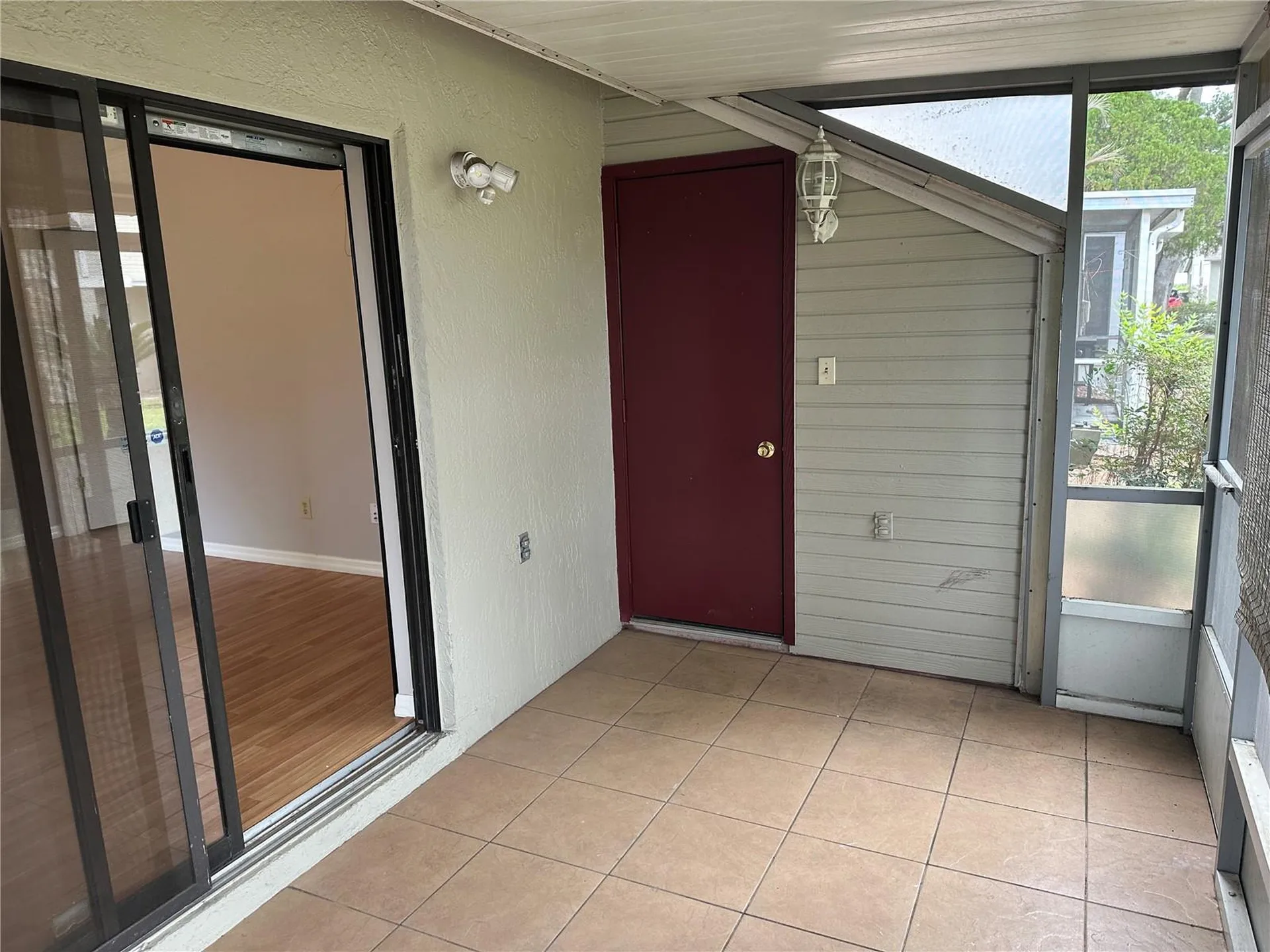 8425 Laurelon Place Temple Terrace FL 33637