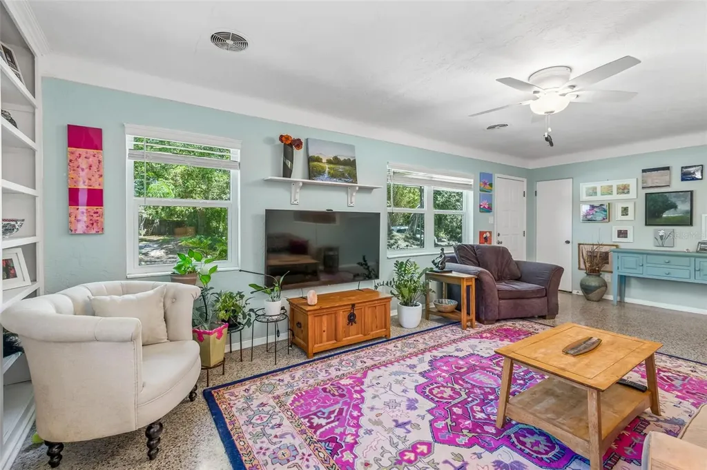 6214 8th Avenue S Gulfport FL 33707