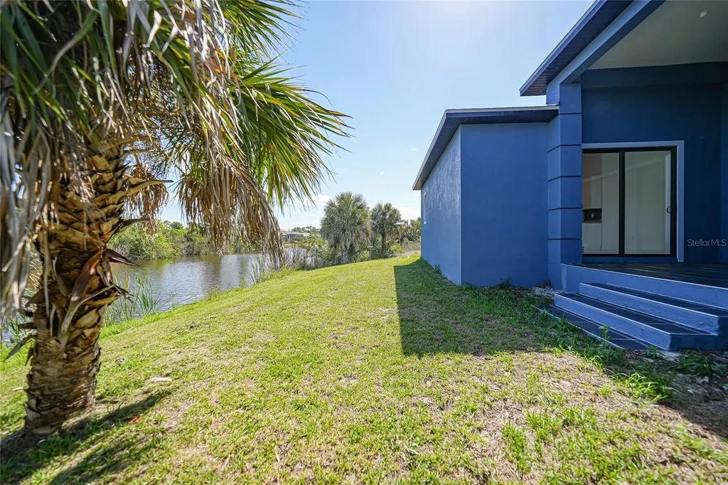 15096 Lakeland Circle Port Charlotte FL 33981