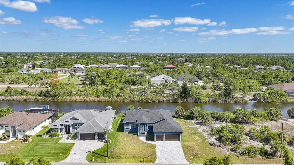 15096 Lakeland Circle Port Charlotte FL 33981