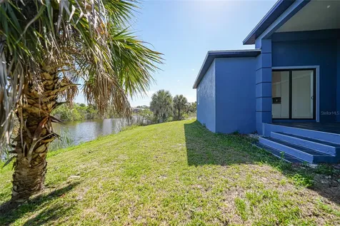 15096 Lakeland Circle Port Charlotte FL 33981