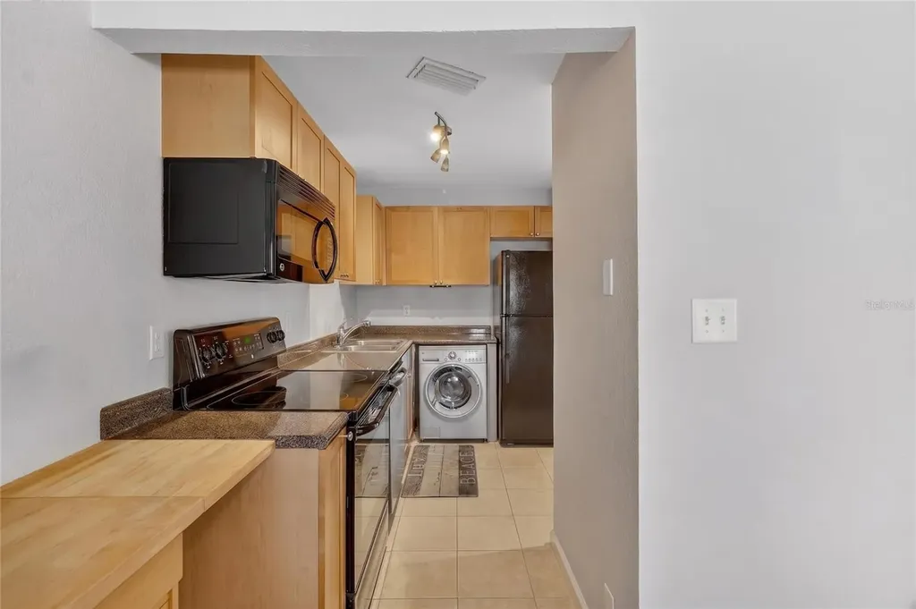 4754 Cobia Drive SE St Petersburg FL 33705