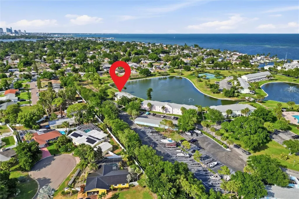 4754 Cobia Drive SE St Petersburg FL 33705
