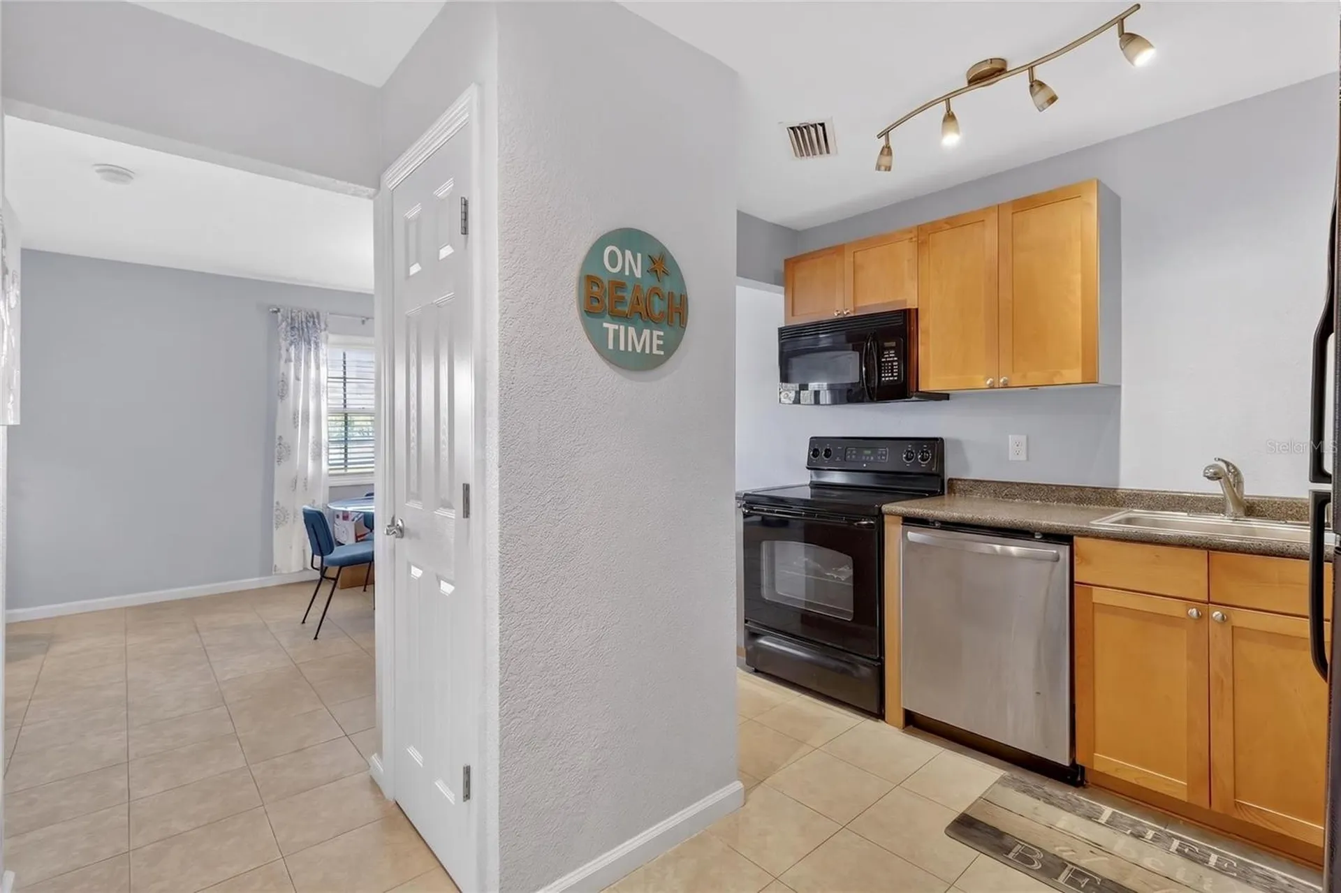 4754 Cobia Drive SE St Petersburg FL 33705