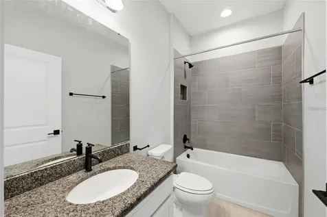 575 Avila Place Howey In The Hills FL 34737