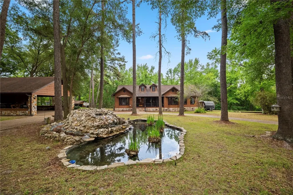 6967 Sharron Road Green Cove Springs FL 32043