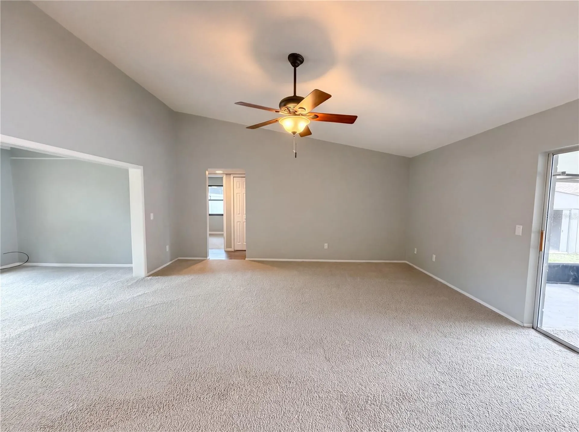 17621 Meadowbridge Drive Lutz FL 33549