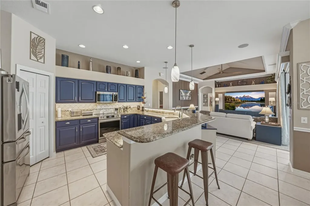 3013 Sutton Woods Drive Plant City FL 33566