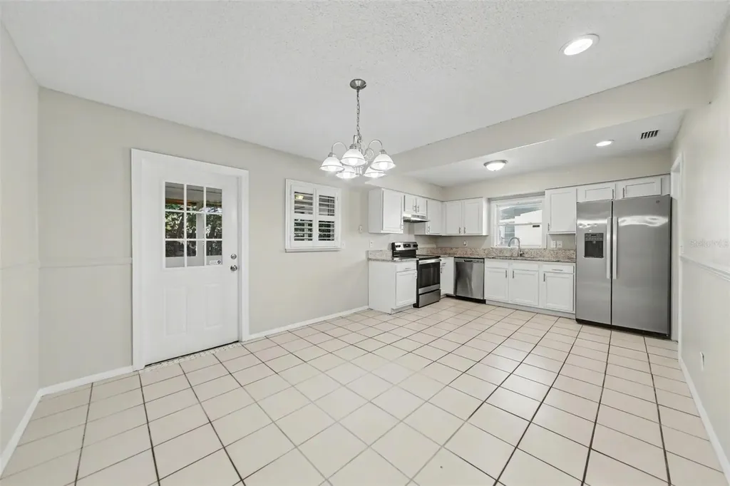 722 Galsworthy Avenue Orlando FL 32809