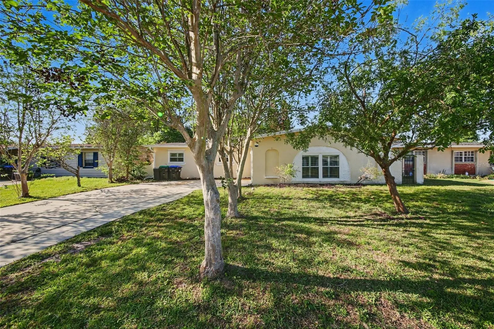 722 Galsworthy Avenue Orlando FL 32809