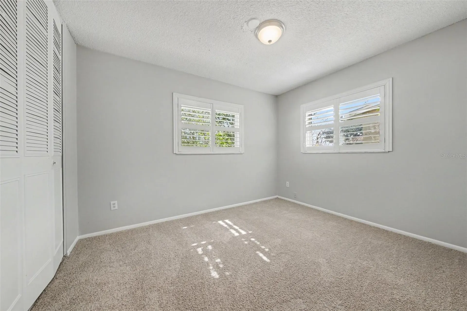 722 Galsworthy Avenue Orlando FL 32809