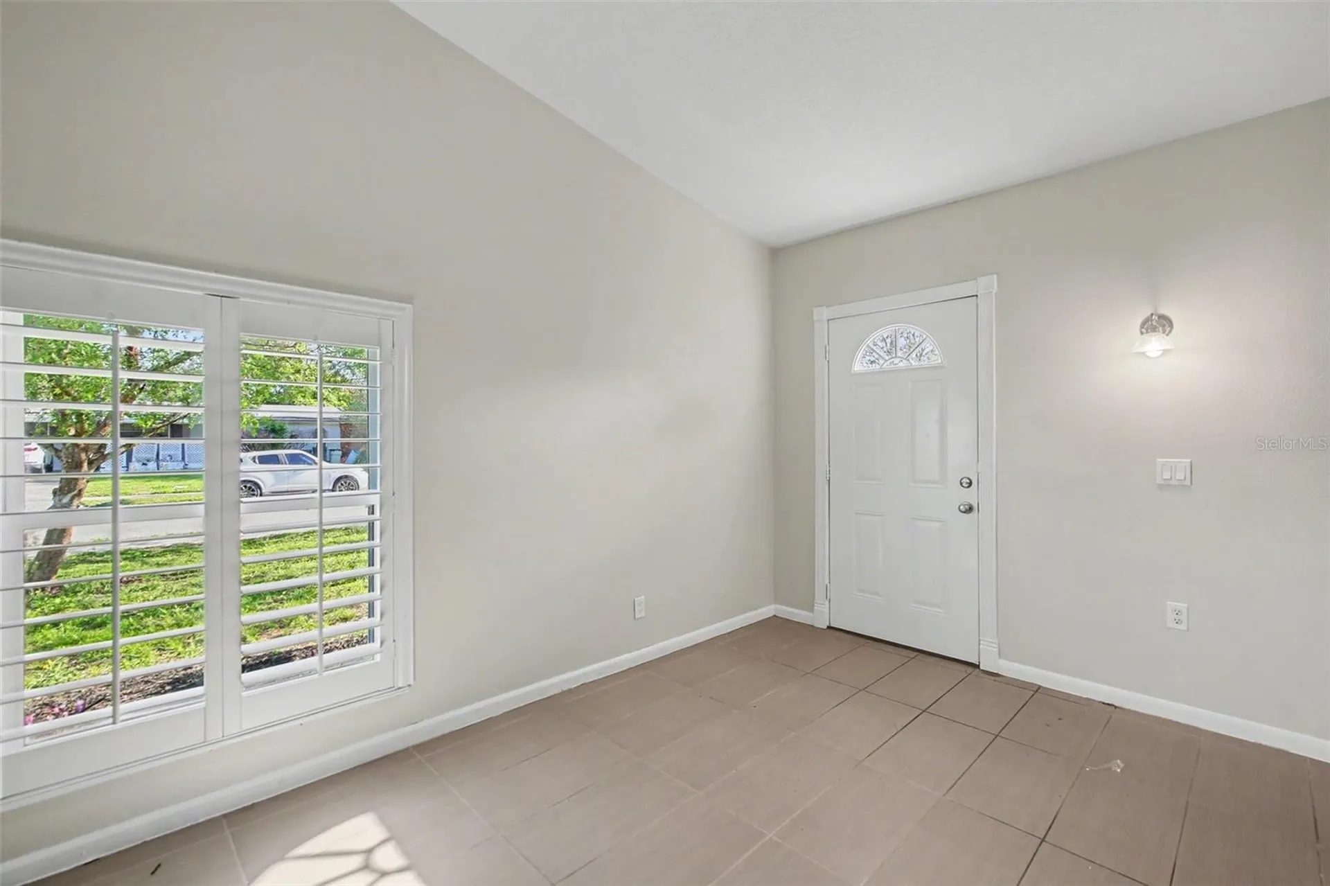 722 Galsworthy Avenue Orlando FL 32809